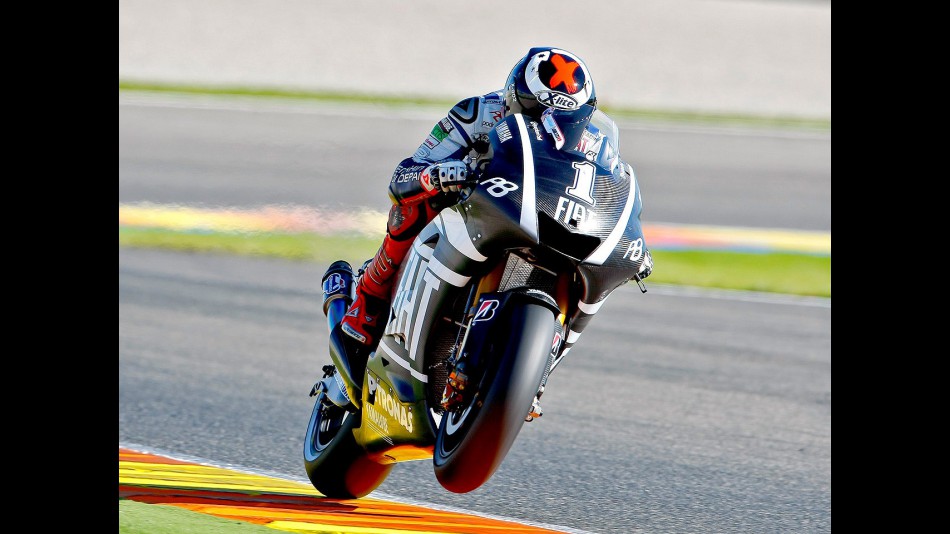 Jorge Lorenzo in action at Valencia test