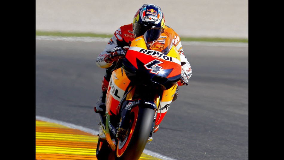 Andrea Dovizioso in action at Valencia test