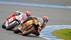 Marc Márquez riding ahead of Randy Krummenacher in Jerez test