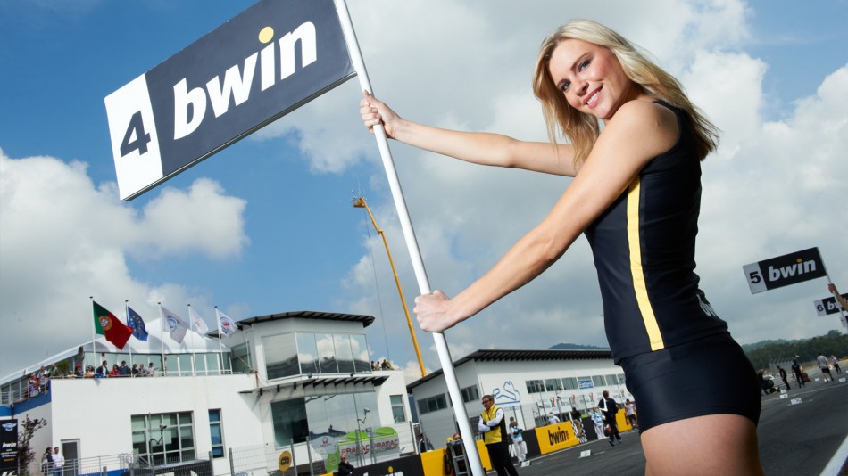 Paddock Girl, bwin Grande Premio de Portugal  - © Copyright Alex Chailan & David Piolé