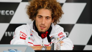 post and read tributes to marco simoncelli