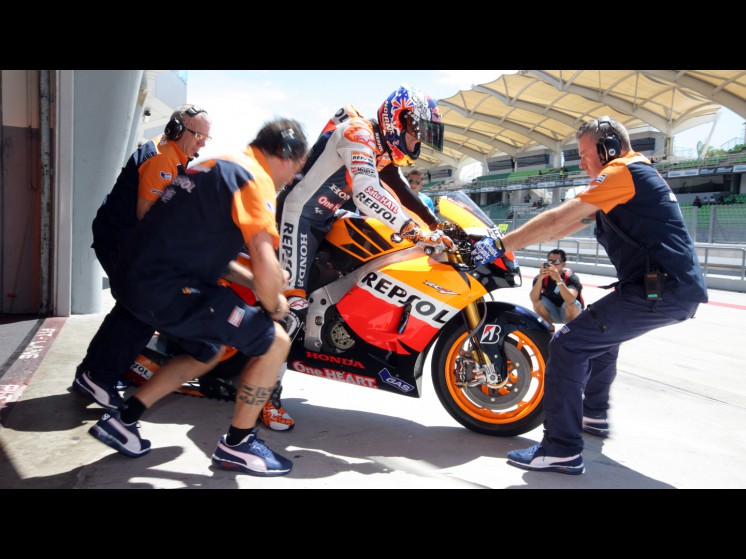 Casey-Stoner-Repsol-Honda-Team-Sepang-Test-531388