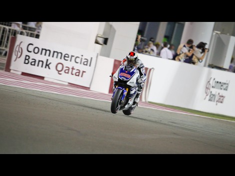 Jorge-Lorenzo-Yamaha-Factory-Racing-Qatar-RAC-533367