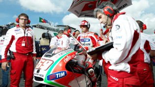 #photos_htmlcaption_10 Nicky Hayden, Ducati Team - © Copyright Alex Chailan & David Piolé