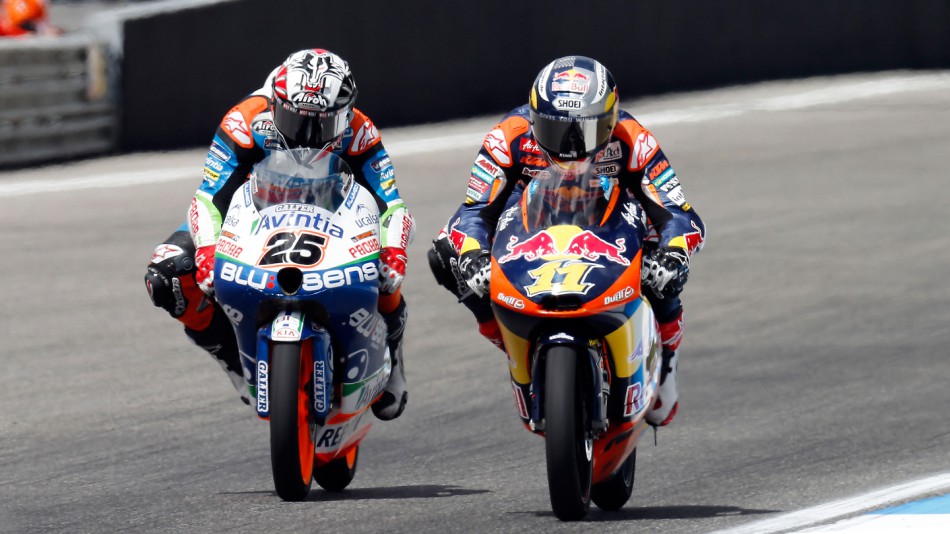 Maverick Viñales, Sandro Cortese, Blusens Avintia, Red Bull KTM Ajo, Estoril RAC