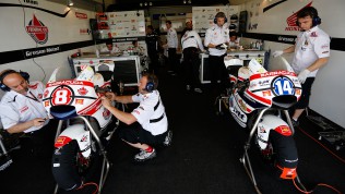 #photos_htmlcaption_1 Gresini Moto2, Box