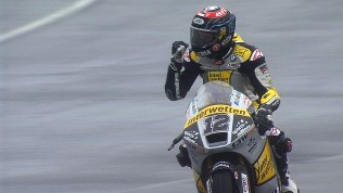 L&uuml;thi records season-first victory at soaking Le Mans