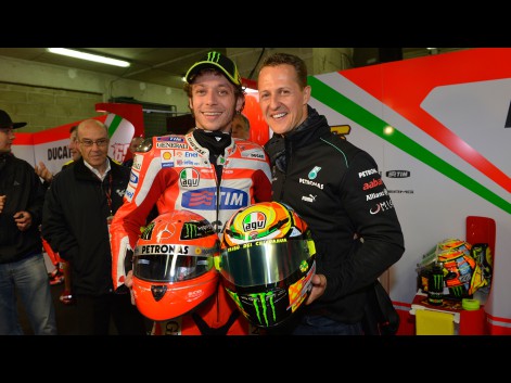 Valentino-Rossi-Michael-Schumacher-Ducati-Team-Le-Mans-535326