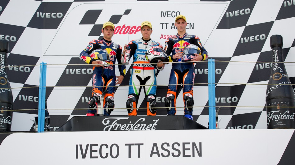 Sandro Cortese, Maverick Viñales, Danny Kent, Red Bull KTM Ajo, Blusens Avintia, Assen RAC