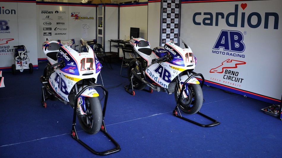 Cardion AB Motoracing garage
