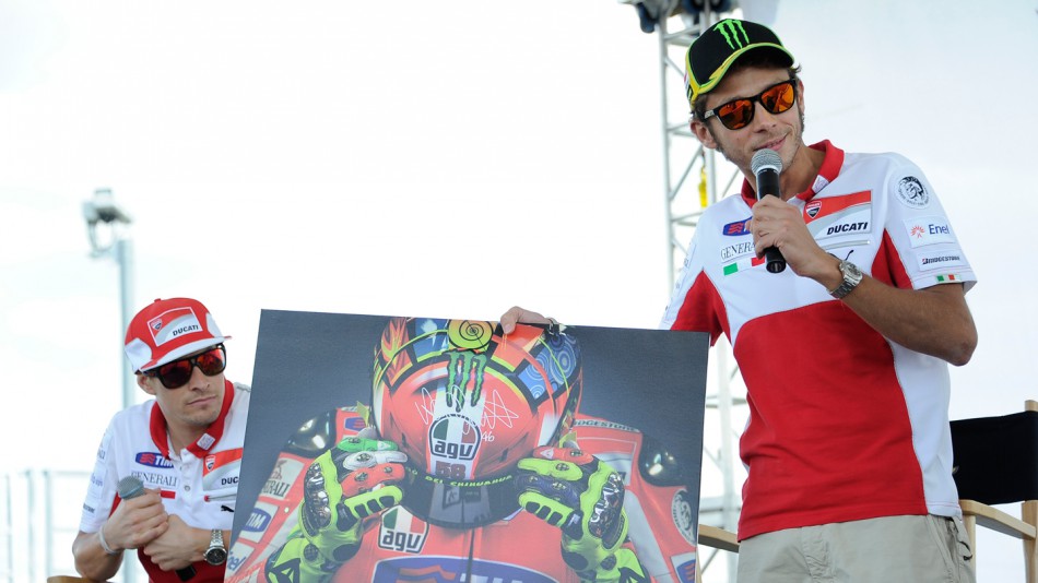 Valentino Rossi, Nicky Hayden, Ducati Team, Riders For Health Indianapolis
