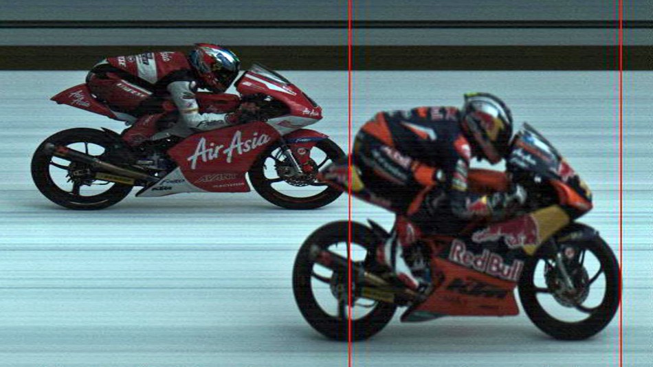 Photofinish Moto3 RAC Cortese, Khairuddin, AirAsia-SIC-AJO, Red Bull KTM Ajo, Sepang RAC