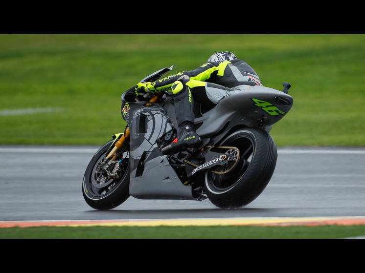 46rossi_testvalencia-28283_slideshow.jpg