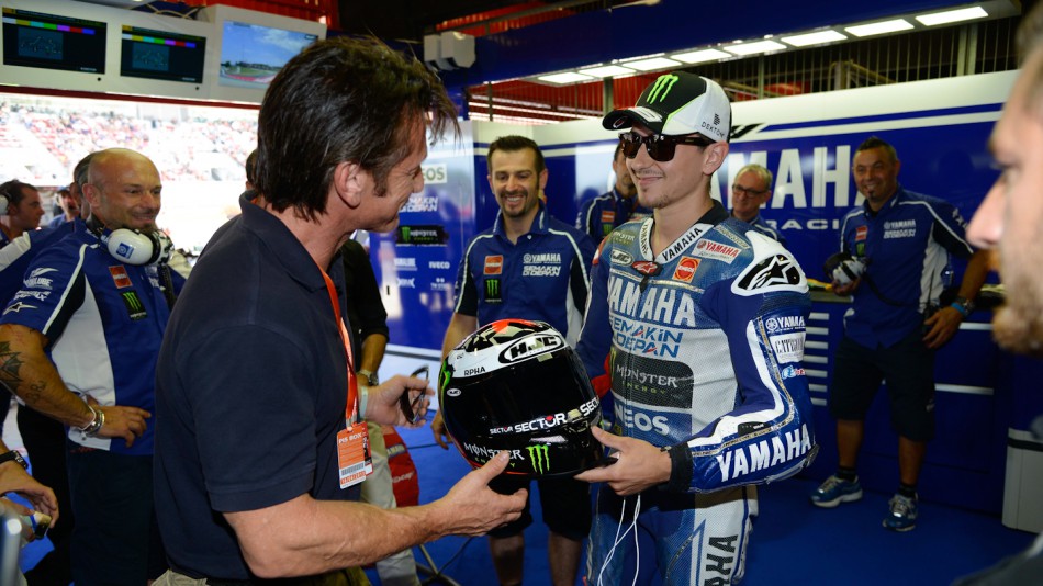 Sean Penn, Jorge Lorenzo, Yamaha Factory Racing Garage, Montmelo RAC