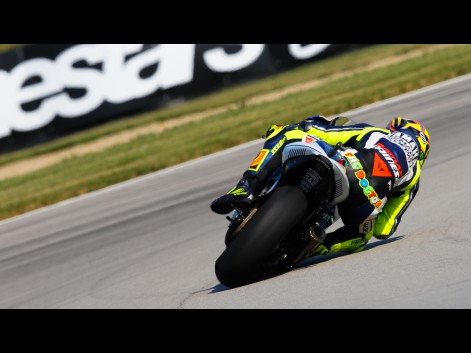 Valentino-Rossi-Yamaha-Factory-Racing-Indianapolis-RAC-556259
