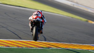 Hayden debuts with aspar team at valencia test