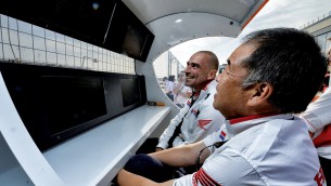 Honda end of season debrief with Nakamoto and Suppo