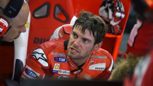 Crutchlow to stay in Ducati Team in 2015