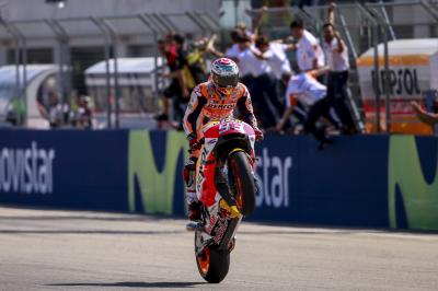 Marquez regiert MotorLand als der Hai zurück beisst