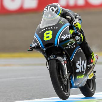 Runaway Bulega banks pole at Motegi