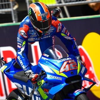 Rins pips Rossi to reign supreme as Marquez loses COTA crown