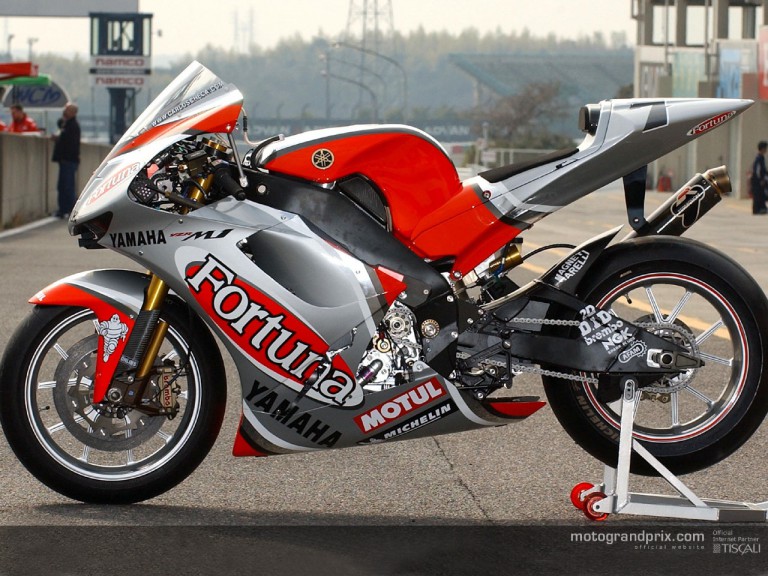 yzr m1 2003