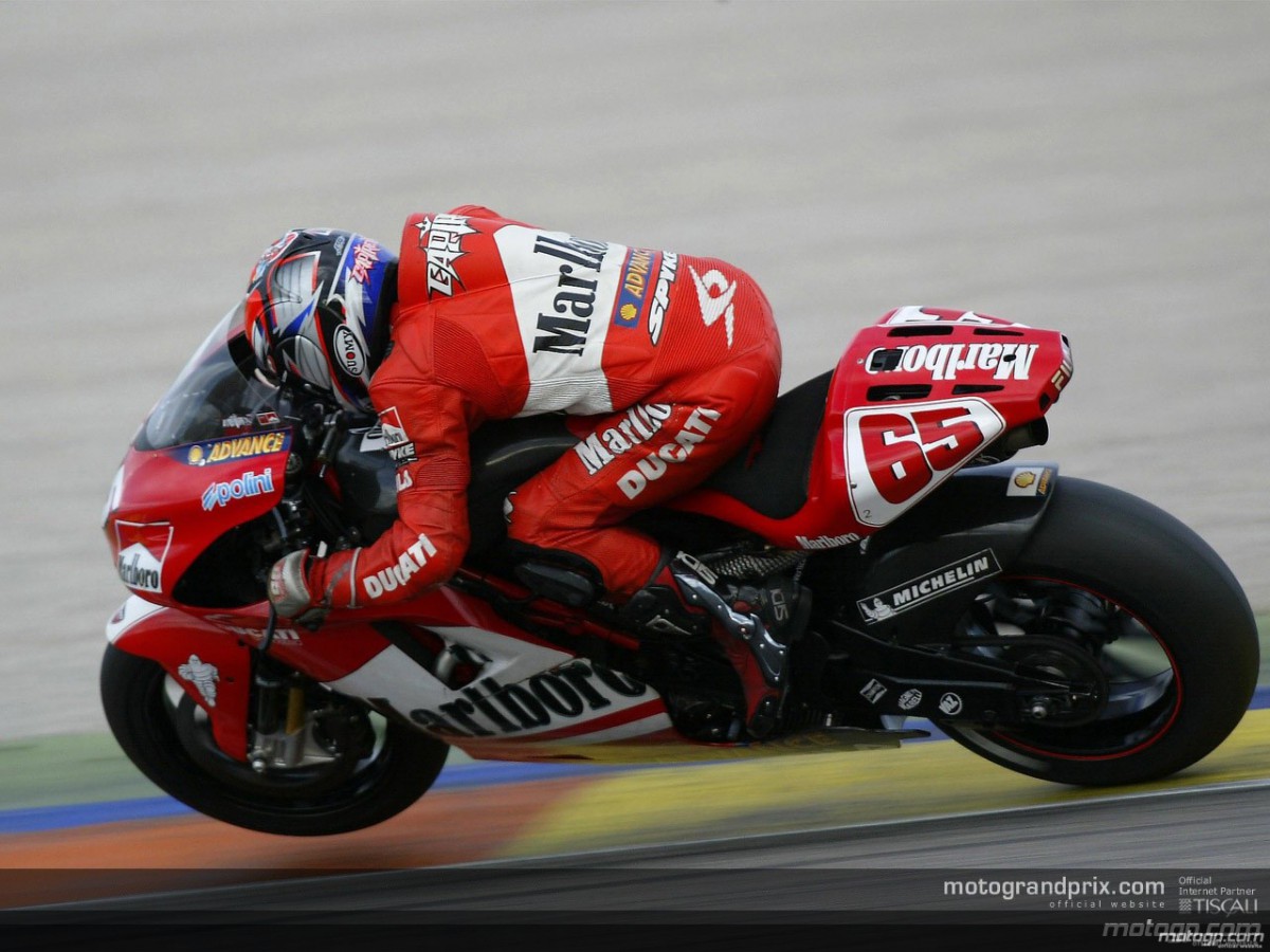 Final MotoGP action of 2003 concludes at Valencia MotoGP™