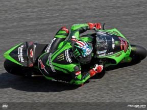 John Hopkins in action in Estoril (MotoGP)