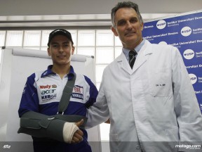 Jorge Lorenzo and Dr Mir at the Dexeus Clinica
