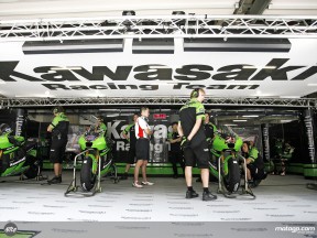 Kawasaki Racing garage