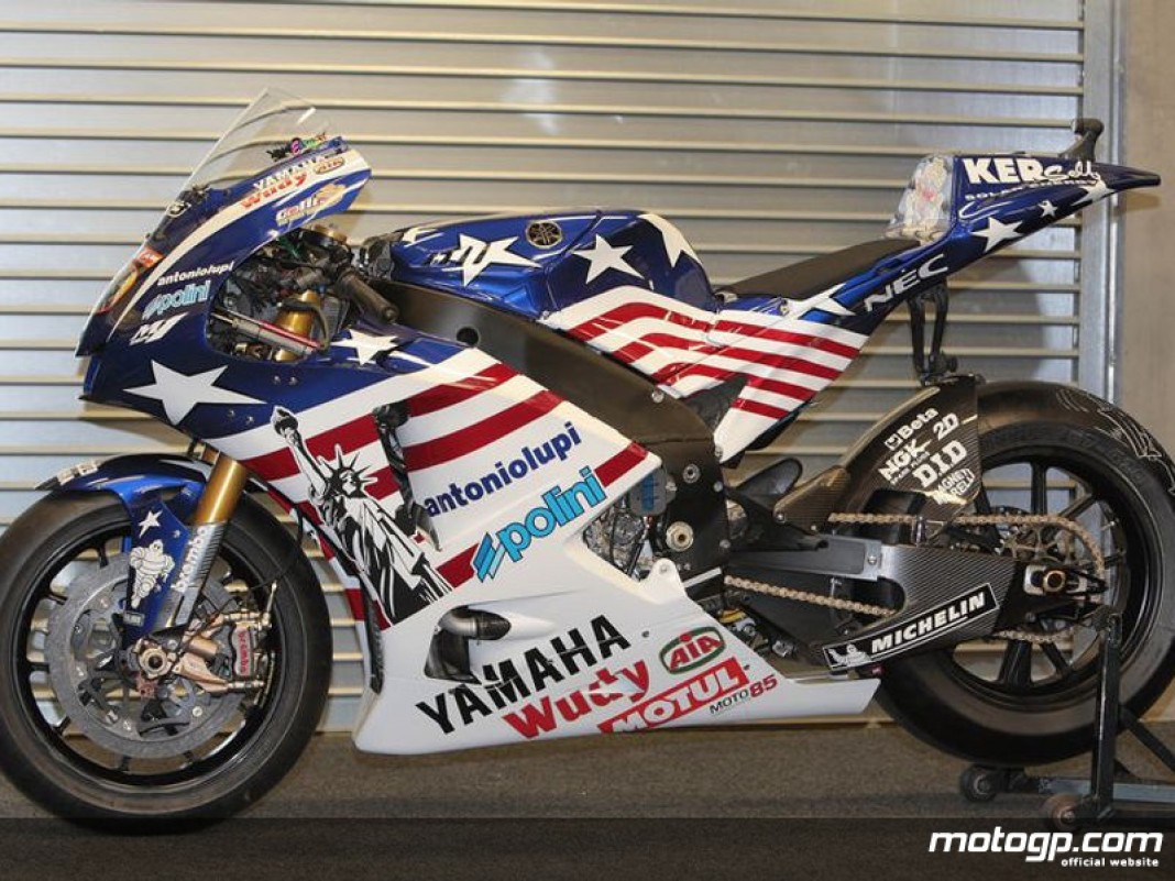 228349_tech-3-yamaha-colin-edwards-yzr-m1-special-livery-for-the-red-bull-us-grand-prix-800x600-jul20.jpg..gallery_full_top_lg.jpg
