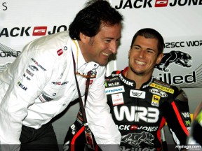 Sito Pons and Simone Corsi in the Jack & Jones garage (125cc)