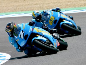 Rizla Suzuki´s Vermeulen and Capirossi on track in Jerez