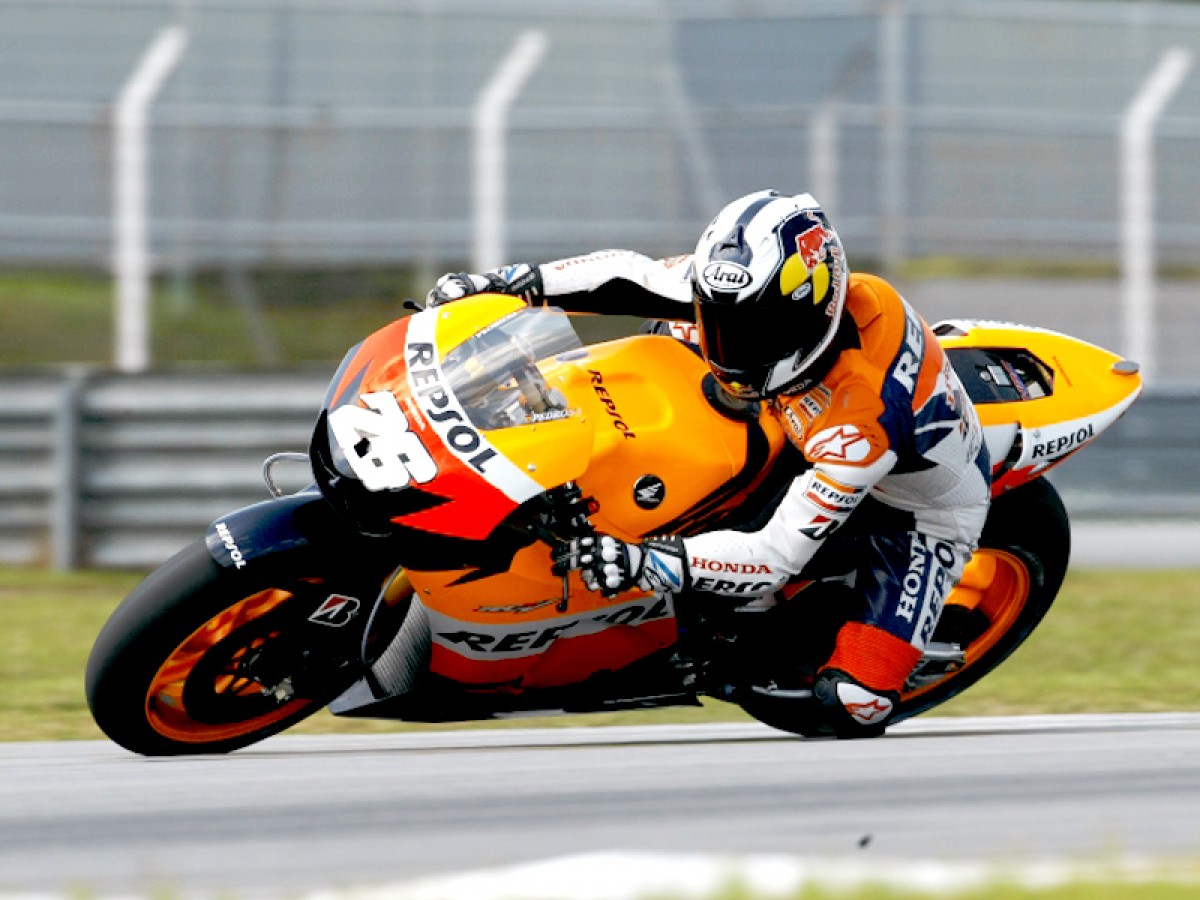Мотоцикл любой. MOTOGP 2010