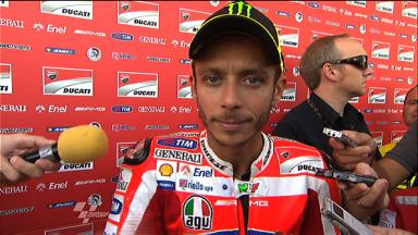 Rossi discusses tough race
