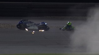 2014-qat-mo3-race-granado-crash_preview_block_169.jpg?version=2014-03-22.r021f2d7f16