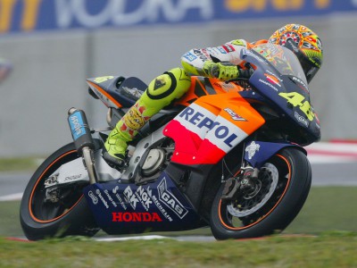 Rossi se anota la primera victoria del Campeonato del Mundo de MotoGP