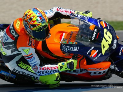 Il cammino di Rossi fino al titolo della MotoGP 2002 | MotoGP™
