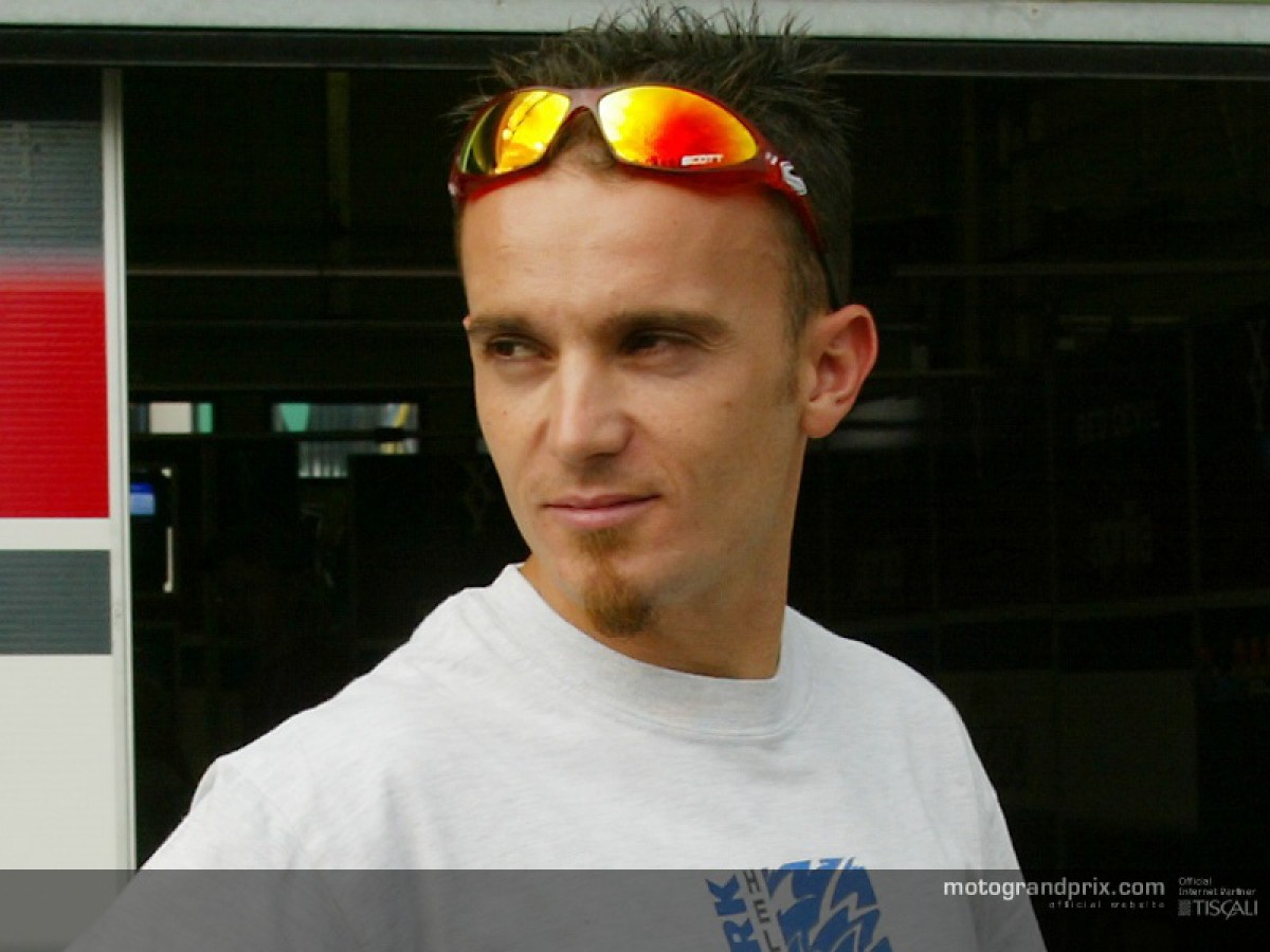Arnaud Vincent still hoping to find a 250cc ride for 2004 MotoGP™