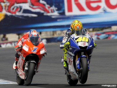 Los mejores momentos de la  batalla Rossi-Stoner, en este vídeo gratuito
