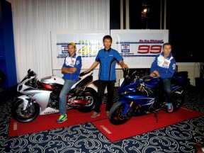 Rossi e Lorenzo a Tokio con la Yamaha