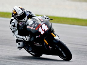 De Puniet content with Sepang work