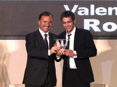 Rossi distinguished by Italian government with award