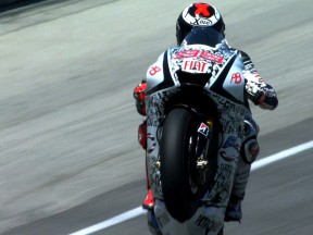 Victory for Lorenzo at Laguna Seca extends Championship lead