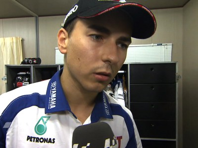 Lorenzo unzufrieden über Rossis Kampftaktik