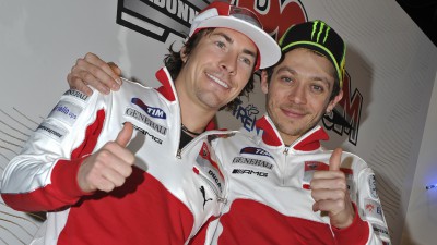 Rossi et Hayden, stars de la journée de mardi au Wrooom 2012
