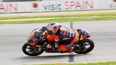 Cortese ist nach Sieg in Sepang erster Moto3™-Weltmeister  