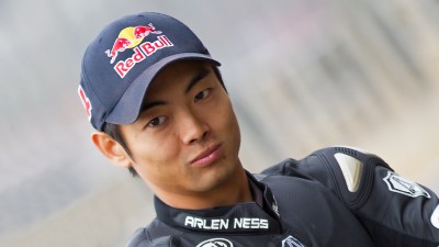 Aoyama fractures left wrist in training accident