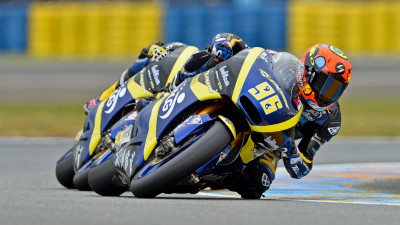 Louis Rossi marque son premier point en Moto2™