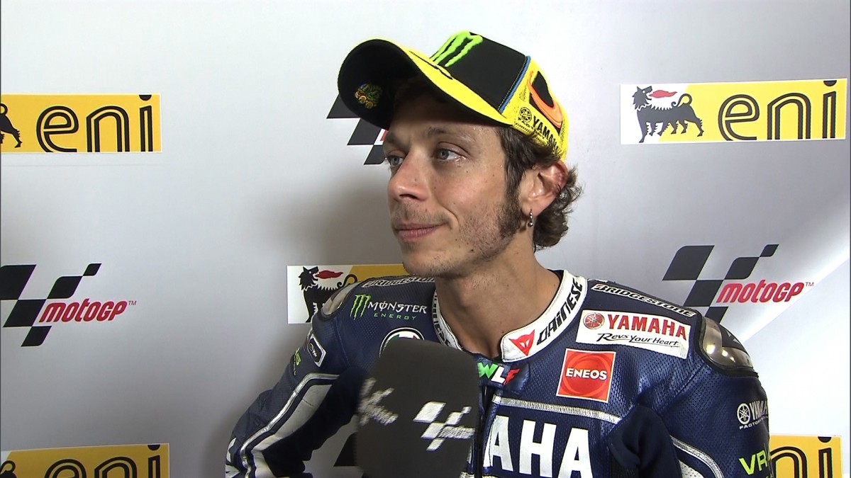 Rossi delights fans with return to front row | MotoGP™